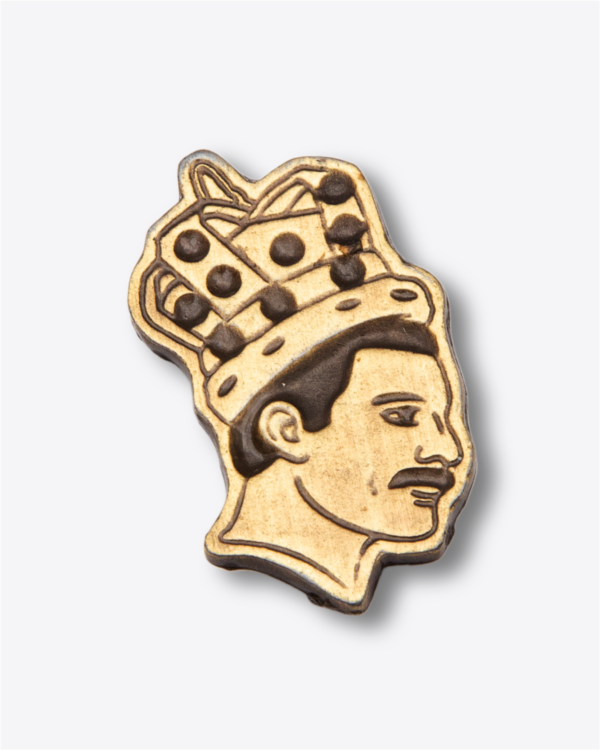 Pin - Queen