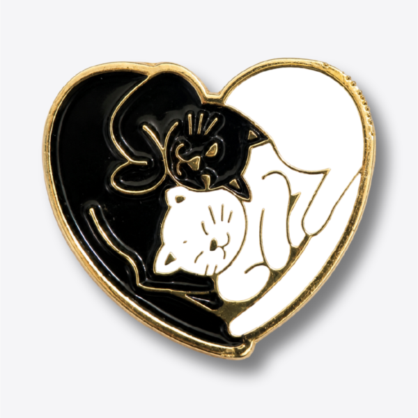 Pin - Corazón de gatos